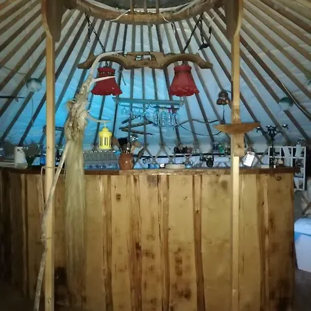 Panorama Jurta Luxuszelt Ábrahámhegy