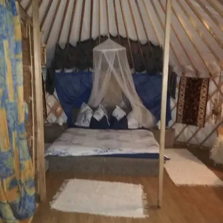 Panorama Jurta Luxury tent 2*